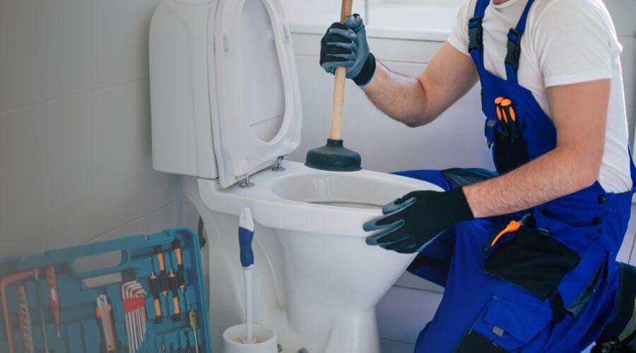 Professional expert plumbing services in Babson Park, FL